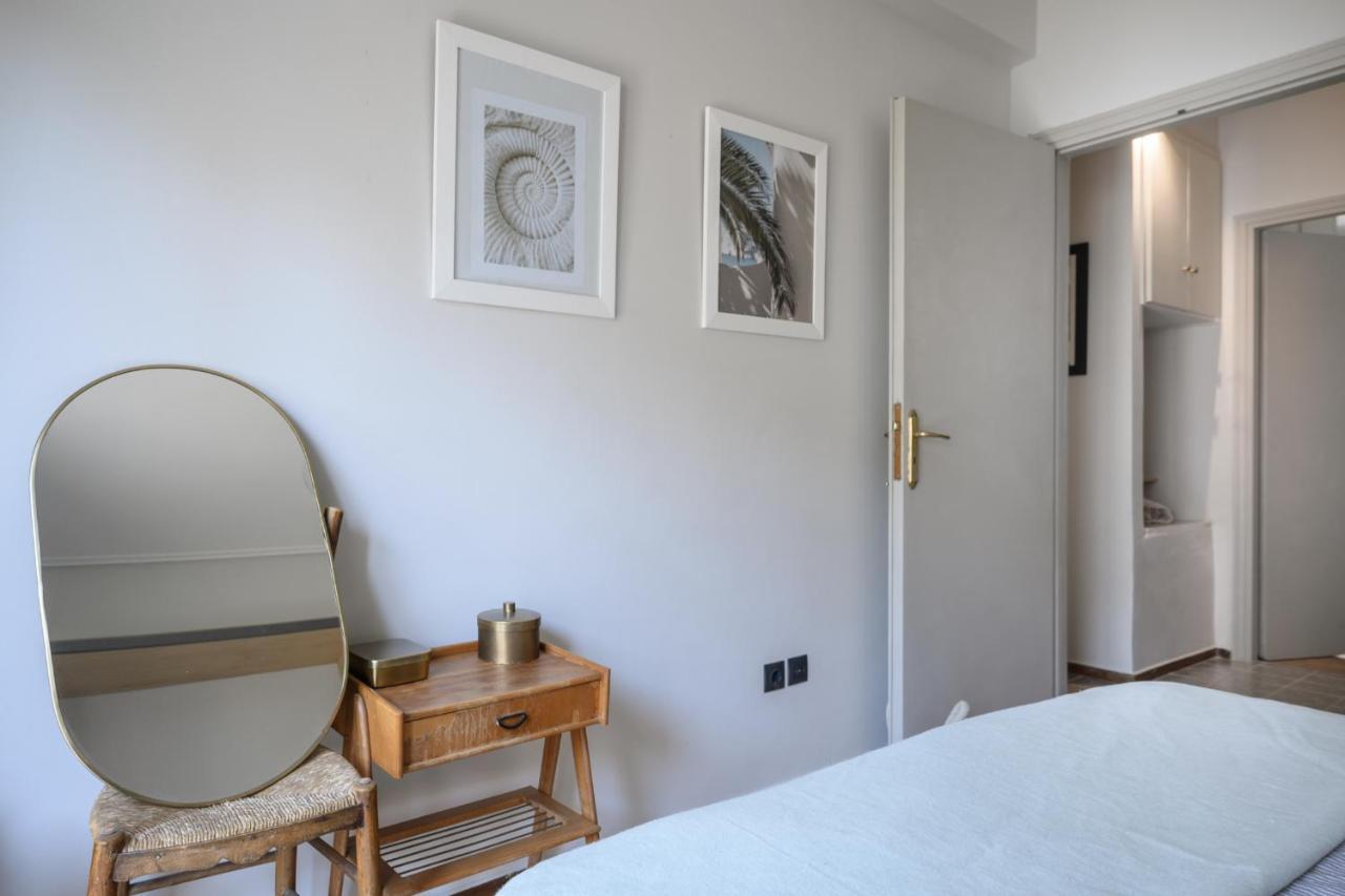 Relaxed Art Deco Maisonette Pagrati Atenas Exterior foto