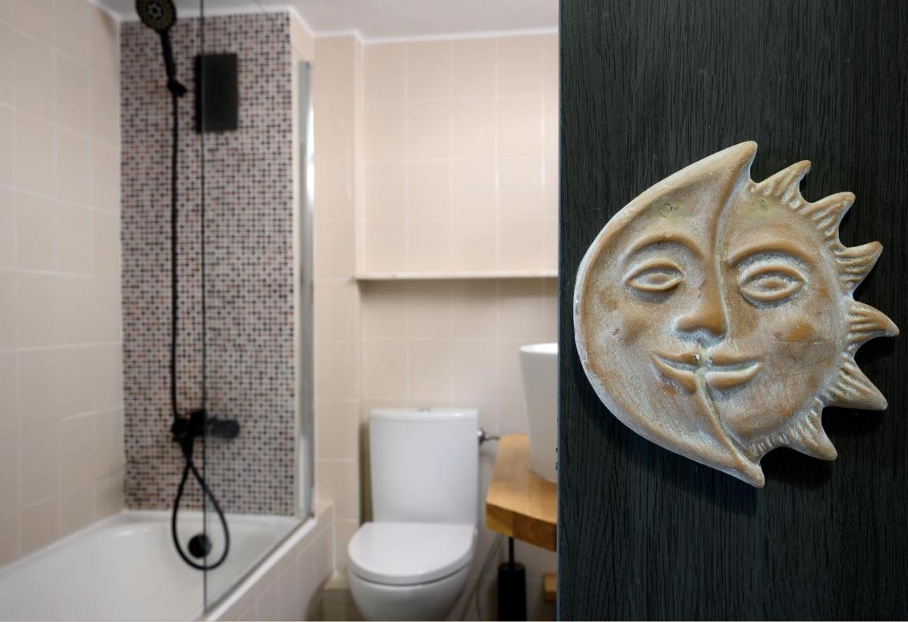 Relaxed Art Deco Maisonette Pagrati Atenas Exterior foto
